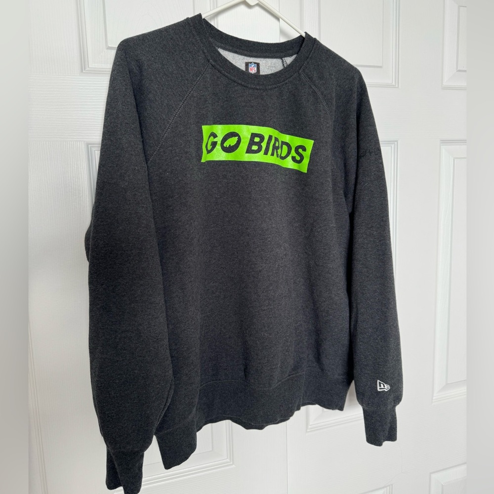 Philadelphia EAGLES football women’s sweatshirt size Large GO BIRDS